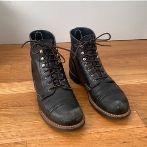 Red Wing Heritage Women’s Iron Ranger Black Leather Boots Size 8